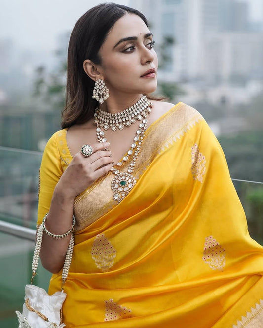 Elegant Soft Lichi Silk Saree with Rich Jacquard Weaving